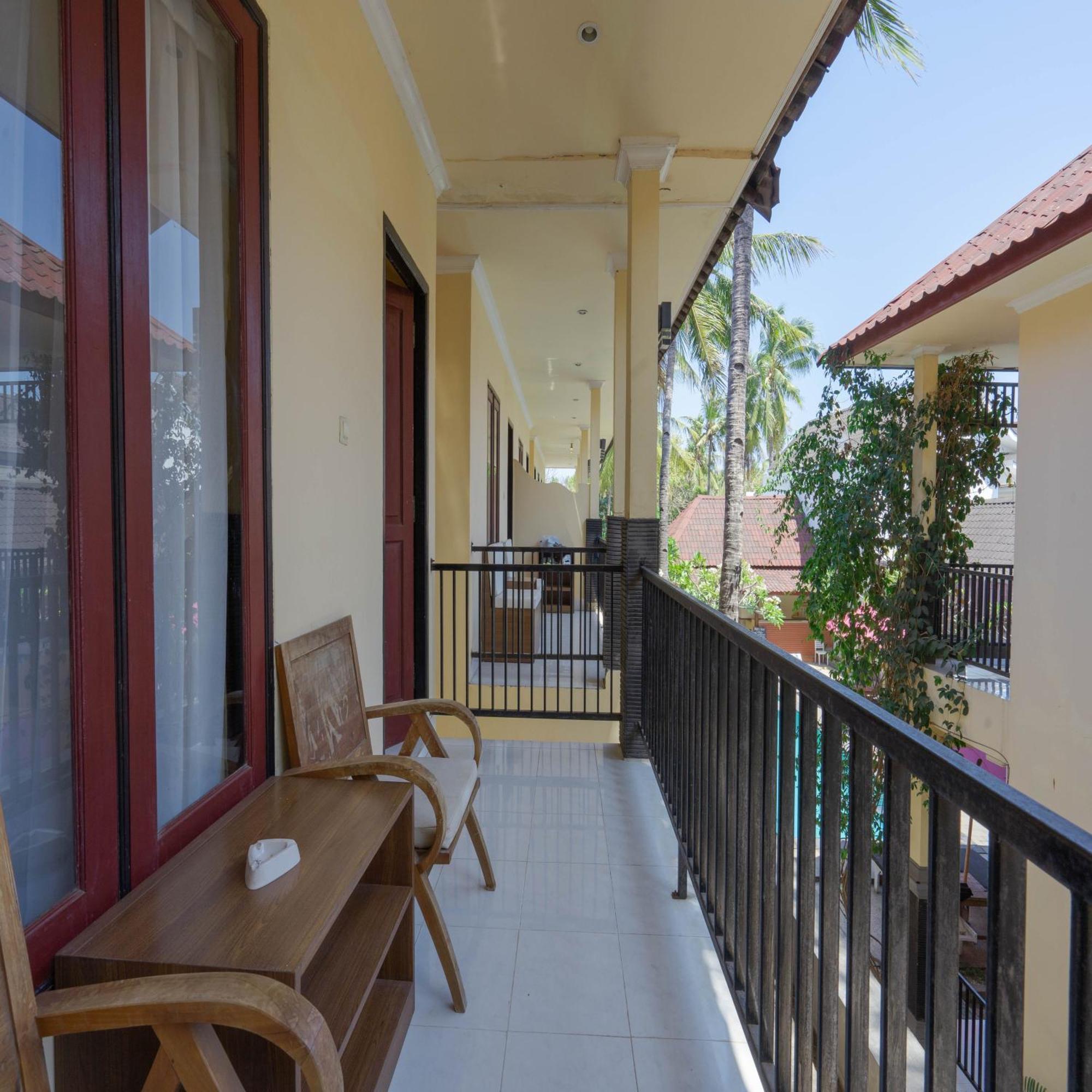 Urbanview My Home One Gili Trawangan Exterior photo