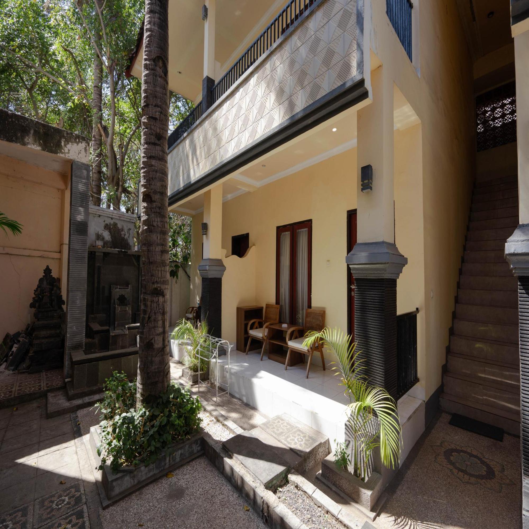 Urbanview My Home One Gili Trawangan Exterior photo