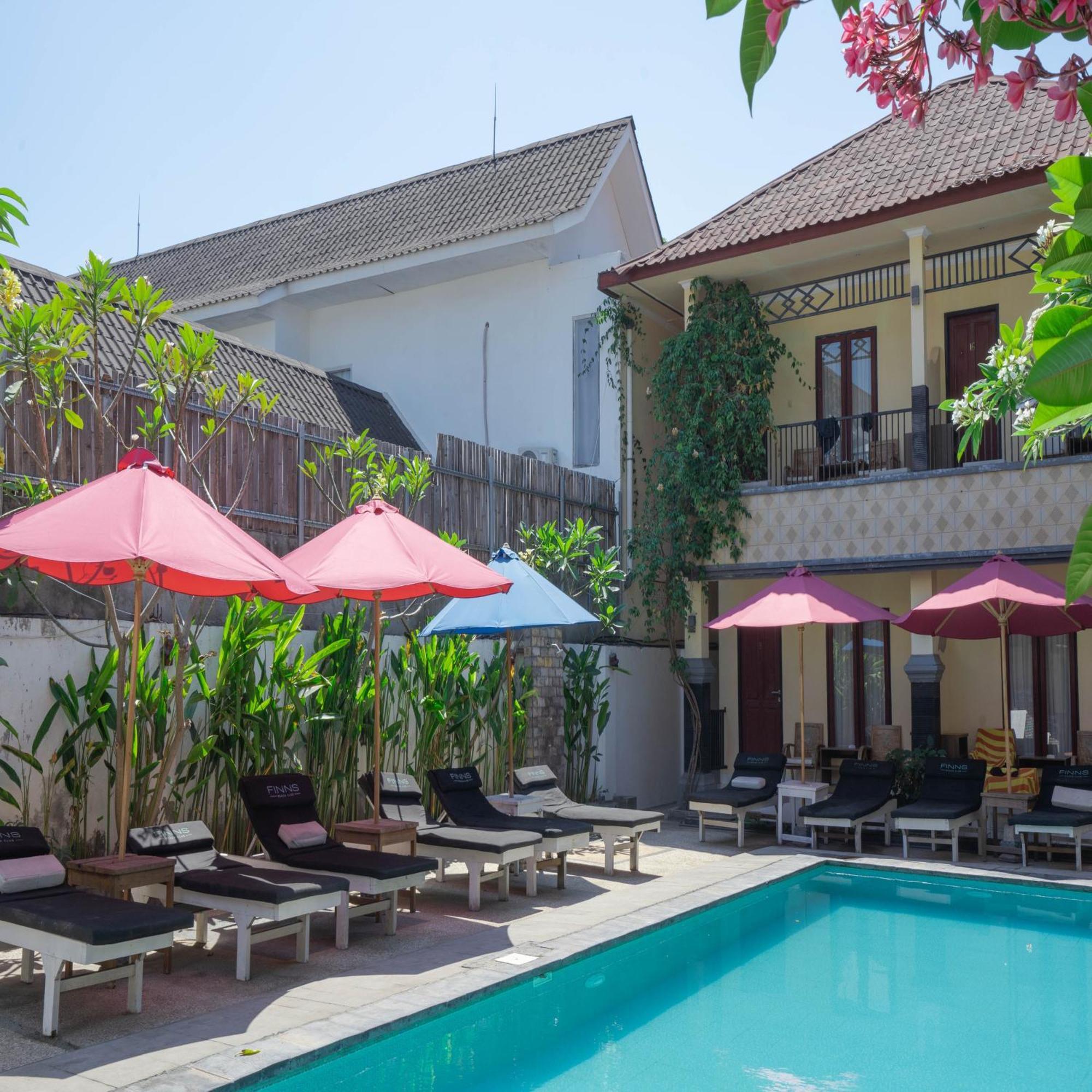 Urbanview My Home One Gili Trawangan Exterior photo